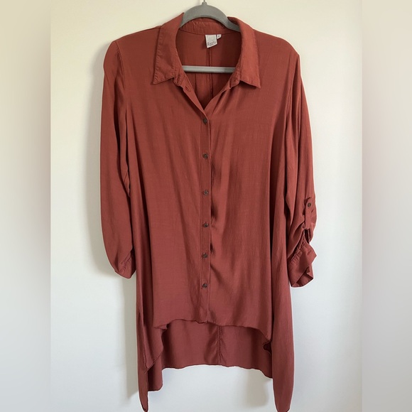 Liberty 3/4 Sleeve Burnt Orange Button Up High Low Top - Picture 1 of 5